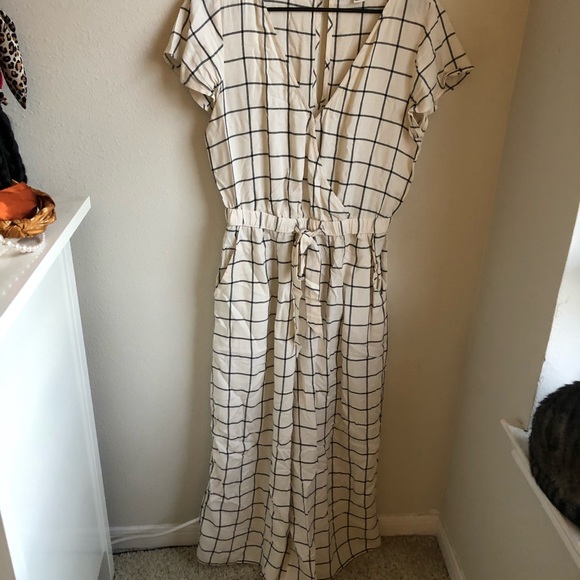 American Eagle Outfitters Pants - Grid jumpsuit